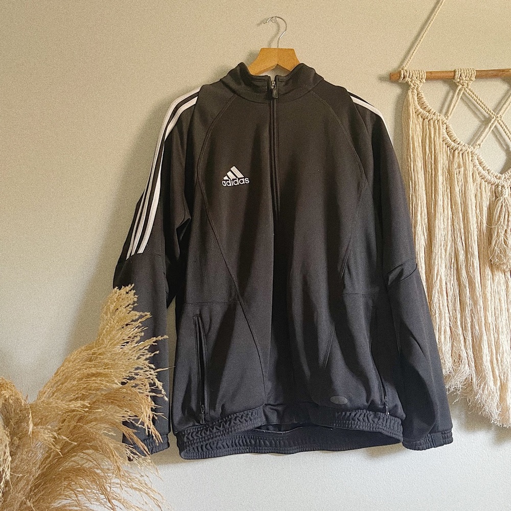 ✰ classic adidas track jacket ✰